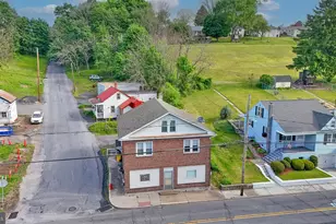 549 W Columbia St, Schuylkill Haven, PA 17972 - Photo 3