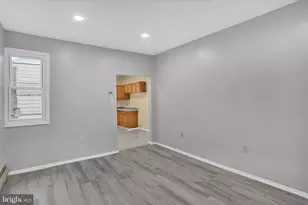704 Laurel Blvd, Pottsville, PA 17901 - Photo 9
