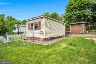 1131 E Grand Ave, Tower City, PA 17980 - Photo 33