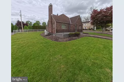 55 Ave E, Schuylkill Haven, PA 17972 - Photo 3