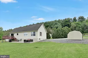 754 Rear W Market St, Orwigsburg, PA 17961 - Photo 33