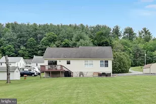 754 Rear W Market St, Orwigsburg, PA 17961 - Photo 31
