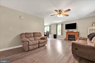 754 Rear W Market St, Orwigsburg, PA 17961 - Photo 7