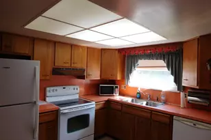 114 Cumberland Ave, Tamaqua, PA 18252 - Photo 11