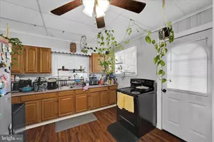 23 Coal St, Port Carbon, PA 17965 - Photo 11