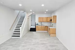 319 6th S, Pottsville, PA 17901 - Photo 3