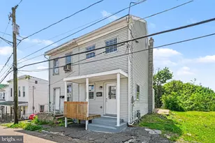 617 N 7th St, Pottsville, PA 17901 - Photo 1