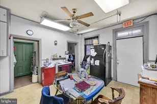 201 N 2nd St, Pottsville, PA 17901 - Photo 13