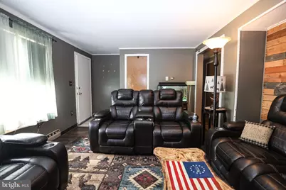 223 E Bacon Street, Pottsville, PA 17901 - Photo 7
