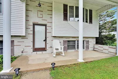 2001 Chestnut Street, Pottsville, PA 17901 - Photo 3