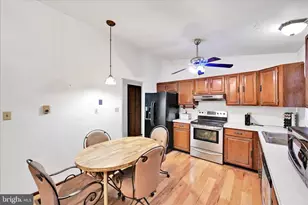 2001 Chestnut St, Pottsville, PA 17901 - Photo 11