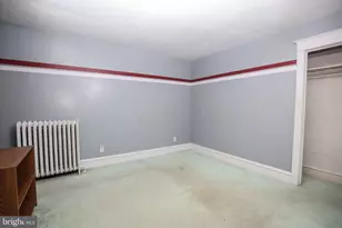 320 W New York St, Shenandoah, PA 17976 - Photo 13