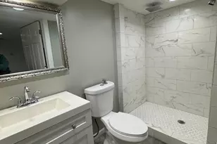 587 Peacock St, Pottsville, PA 17901 - Photo 15