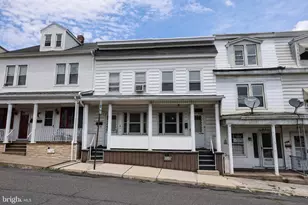 1229 Walnut St, Ashland, PA 17921 - Photo 1