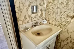 135 Lower St, Mahanoy City, PA 17948 - Photo 11