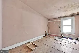 527 W Mahanoy St, Mahanoy City, PA 17948 - Photo 9