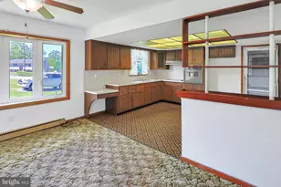 1004 Maple St, Pottsville, PA 17901 - Photo 17