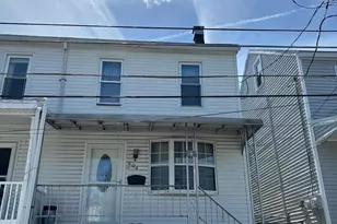 604 3rd St, Port Carbon, PA 17965 - Photo 1