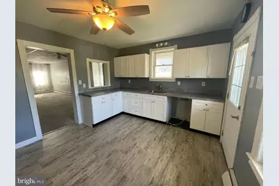 230 N Berne Street, Schuylkill Haven, PA 17972 - Photo 11