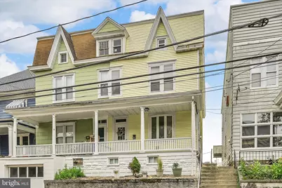 210 N Warren Street, Orwigsburg, PA 17961 - Photo 3