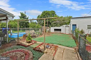 514 W Race St, Pottsville, PA 17901 - Photo 9