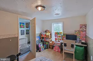 514 W Race St, Pottsville, PA 17901 - Photo 17