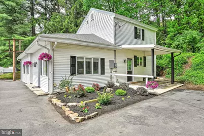 366 Valley Street, New Philadelphia, PA 17959 - Photo 3