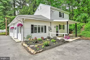 366 Valley St, New Philadelphia, PA 17959 - Photo 3