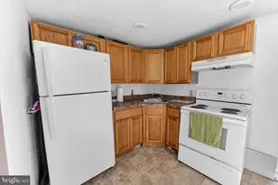 605 N 8th St, Pottsville, PA 17901 - Photo 5