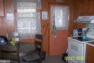 340 Clark St, Tamaqua, PA 18252 - Photo 7