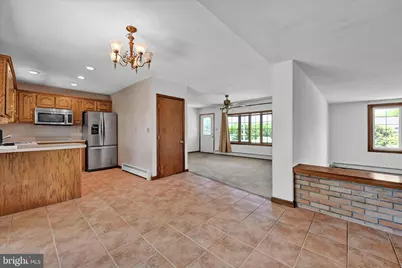 33 3rd Avenue, Pottsville, PA 17901 - Photo 11