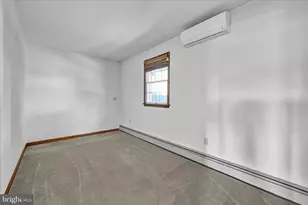 33 3rd Ave, Pottsville, PA 17901 - Photo 15