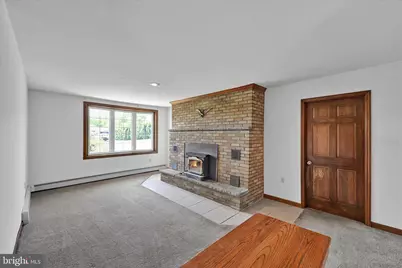 33 3rd Avenue, Pottsville, PA 17901 - Photo 9