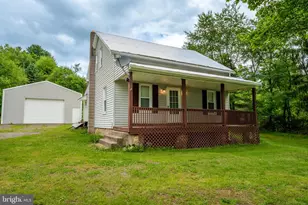 18 Ferndale Hill Dr, Zion Grove, PA 17985 - Photo 3
