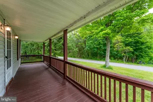 18 Ferndale Hill Dr, Zion Grove, PA 17985 - Photo 7