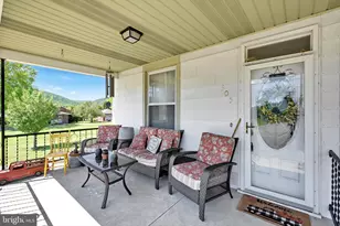 305 Gap St, Valley View, PA 17983 - Photo 3