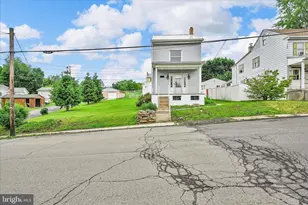 201 Beechwood Ave, Mar Lin, PA 17951 - Photo 5