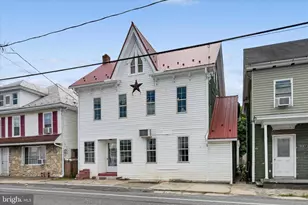 1019 W Main St, Valley View, PA 17983 - Photo 5