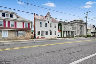 1019 W Main St, Valley View, PA 17983 - Photo 3