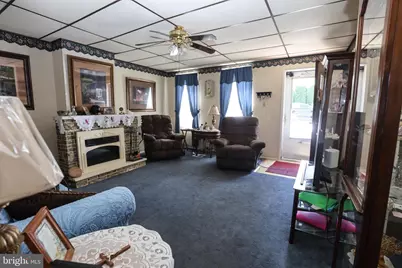 1130 W Norwegian Street, Pottsville, PA 17901 - Photo 5