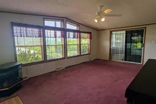 180 St Clair Ave, Pottsville, PA 17901 - Photo 27