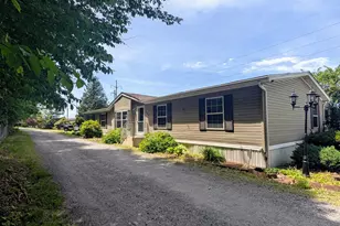 180 St Clair Ave, Pottsville, PA 17901 - Photo 67