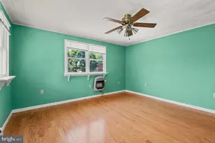 204 E Independence St, Orwigsburg, PA 17961 - Photo 9