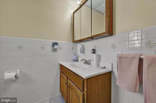 382 Ohio Ave, Shenandoah, PA 17976 - Photo 25