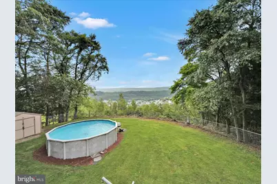 382 Ohio Avenue, Shenandoah, PA 17976 - Photo 3