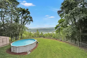382 Ohio Ave, Shenandoah, PA 17976 - Photo 3