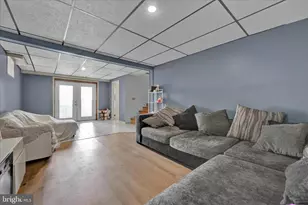 382 Ohio Ave, Shenandoah, PA 17976 - Photo 17