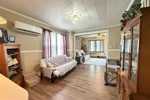 129 E Ridge St, Coaldale, PA 18218 - Photo 9