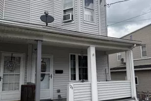 129 E Ridge St, Coaldale, PA 18218 - Photo 3