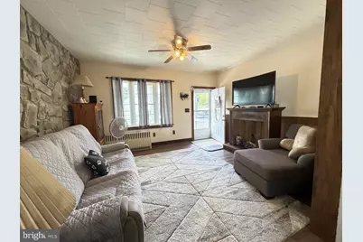 129 E Ridge Street, Coaldale, PA 18218 - Photo 7